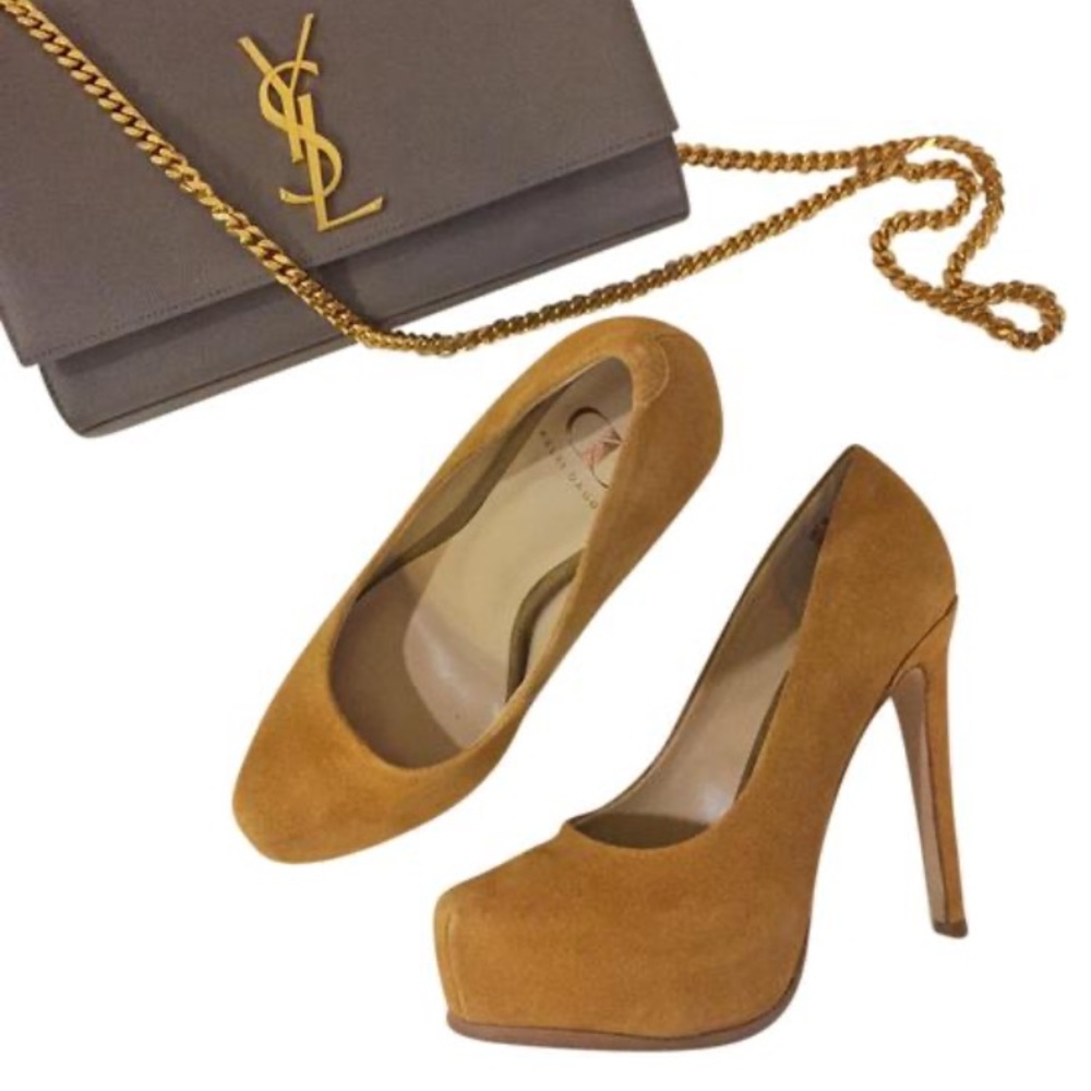 Kelsi Dagger Suede 4”+ Pumps
